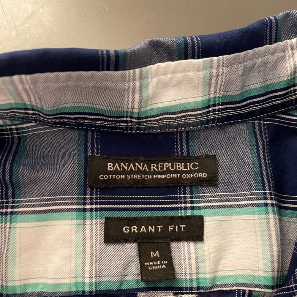 Banana Republic Long Sleeve Button Down